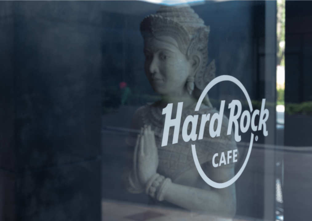 hard-rock-cafe-phnompenh